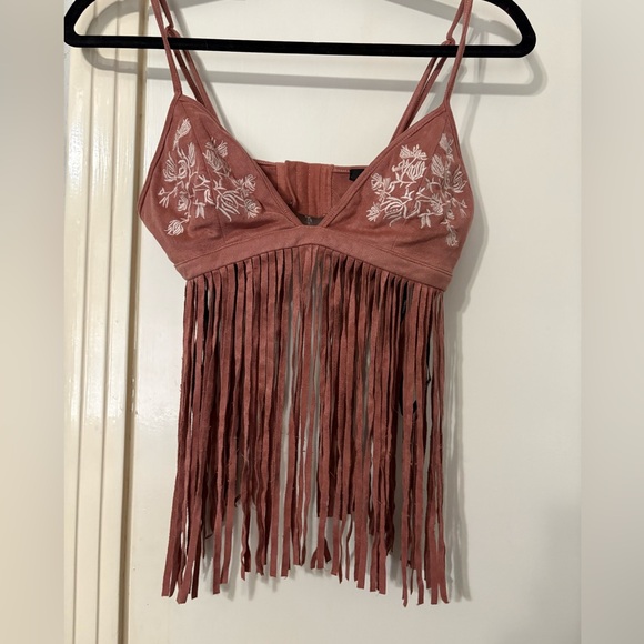 Forever 21 Tops - ❤️‍🔥3 for $20❤️‍🔥 Fringe Bralette Top